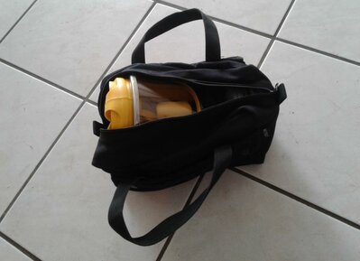 Maske_in_Tasche.jpg